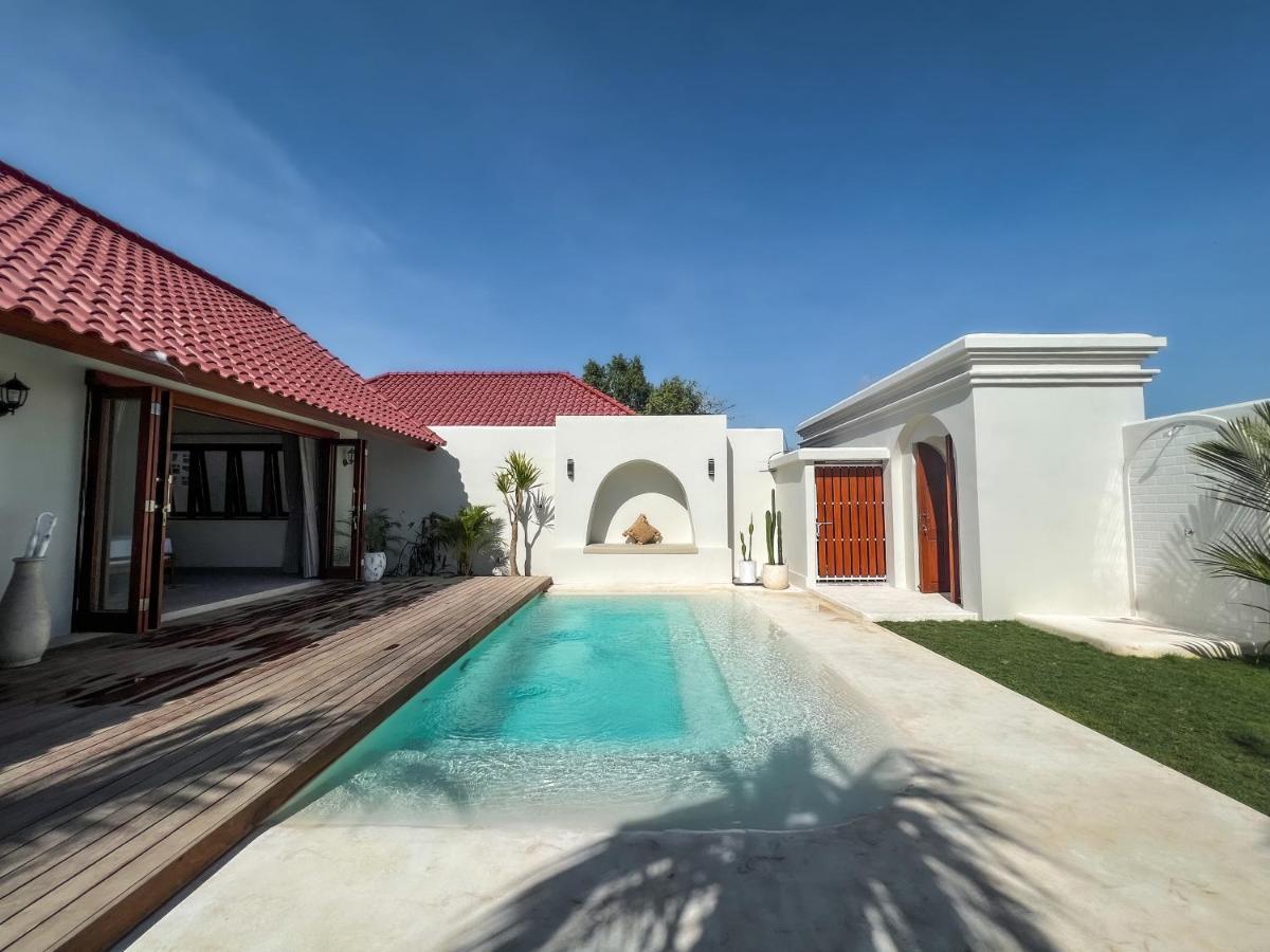 Moana Villa & Suites Bingin Uluwatu Extérieur photo
