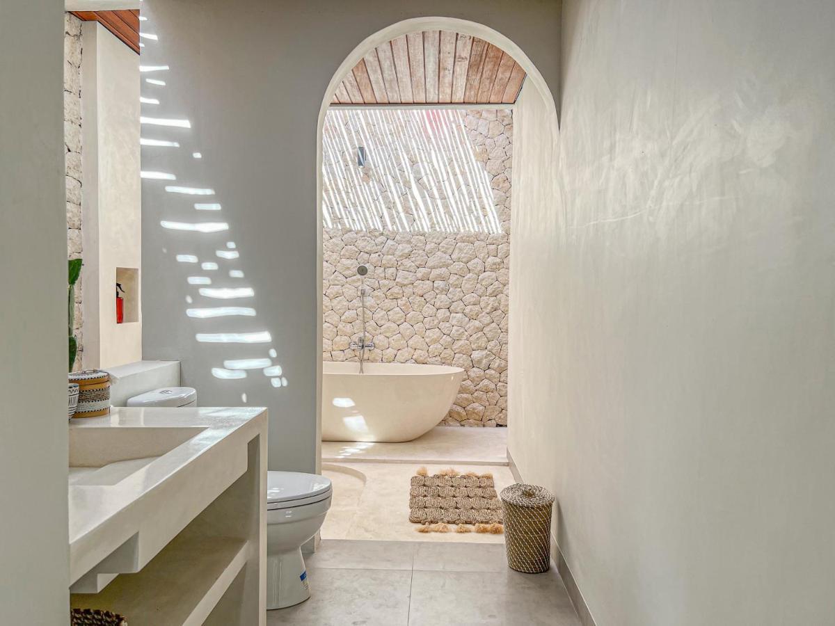 Moana Villa & Suites Bingin Uluwatu Extérieur photo