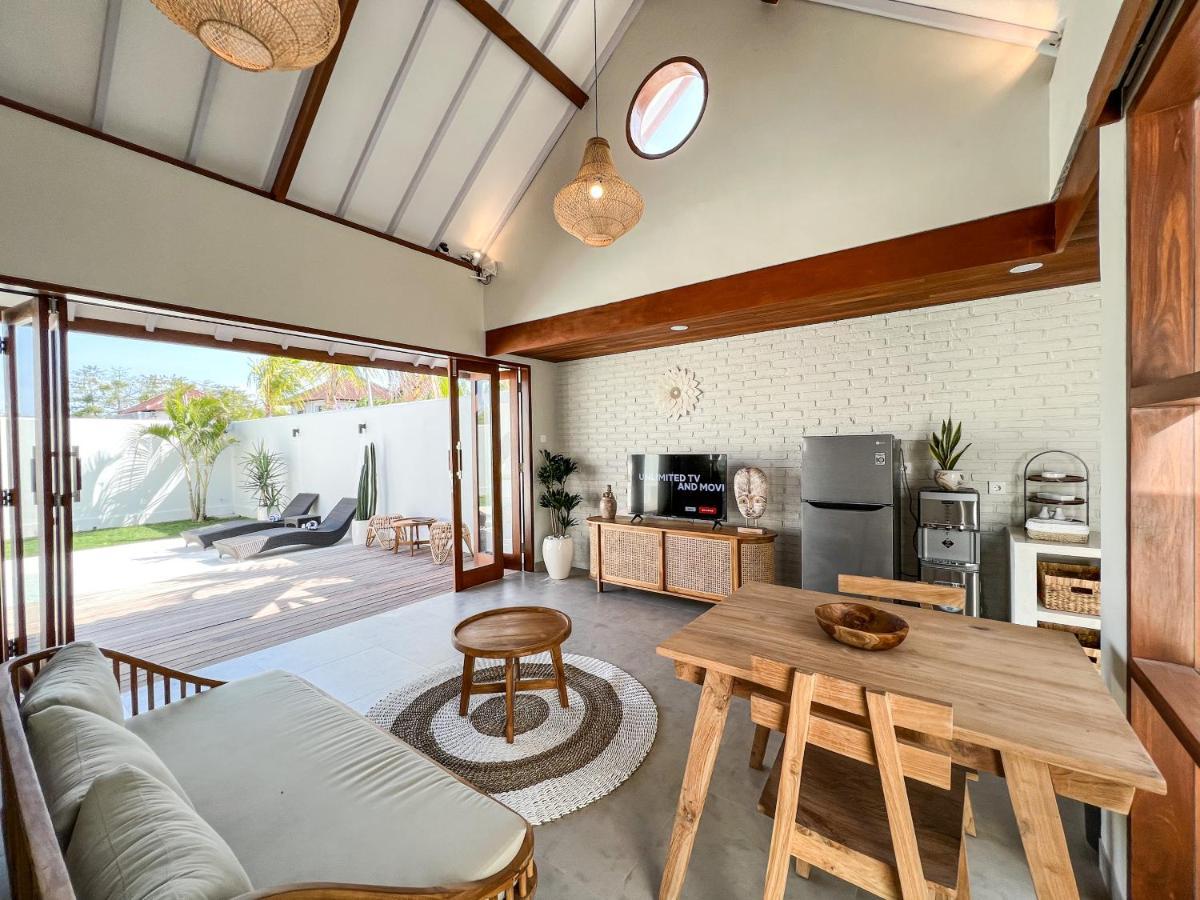 Moana Villa & Suites Bingin Uluwatu Extérieur photo