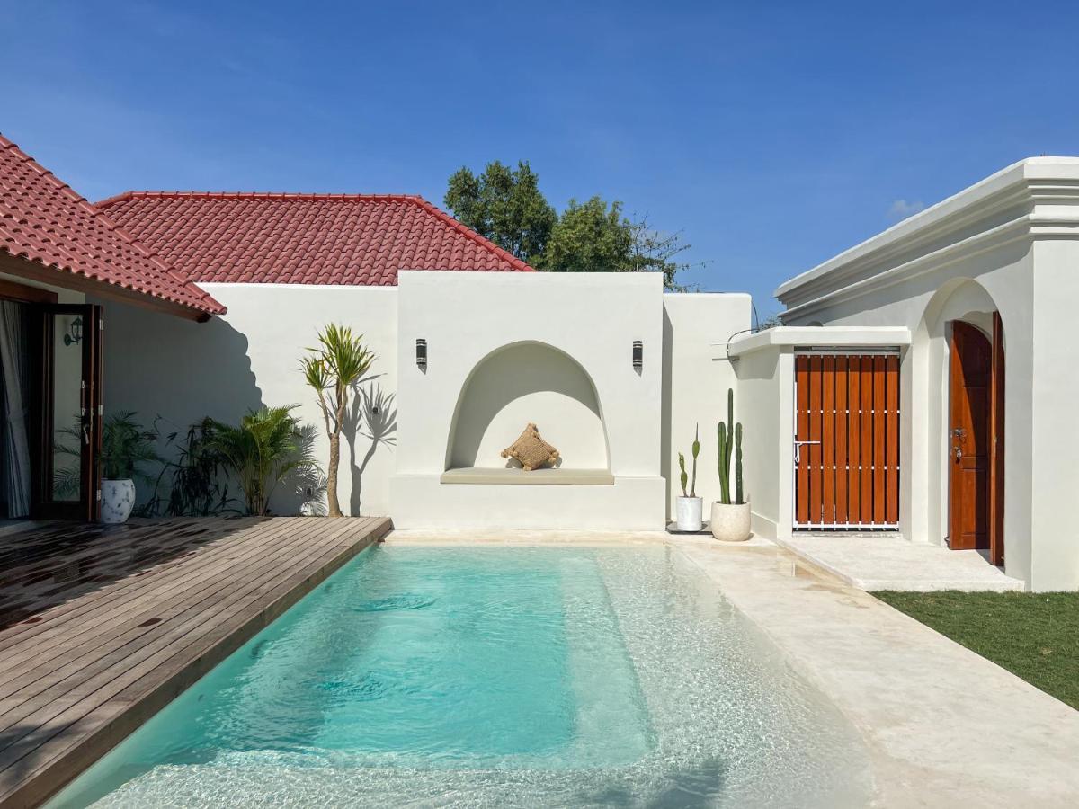 Moana Villa & Suites Bingin Uluwatu Extérieur photo